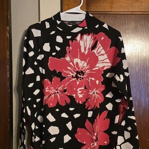 Floral sweater size Medium